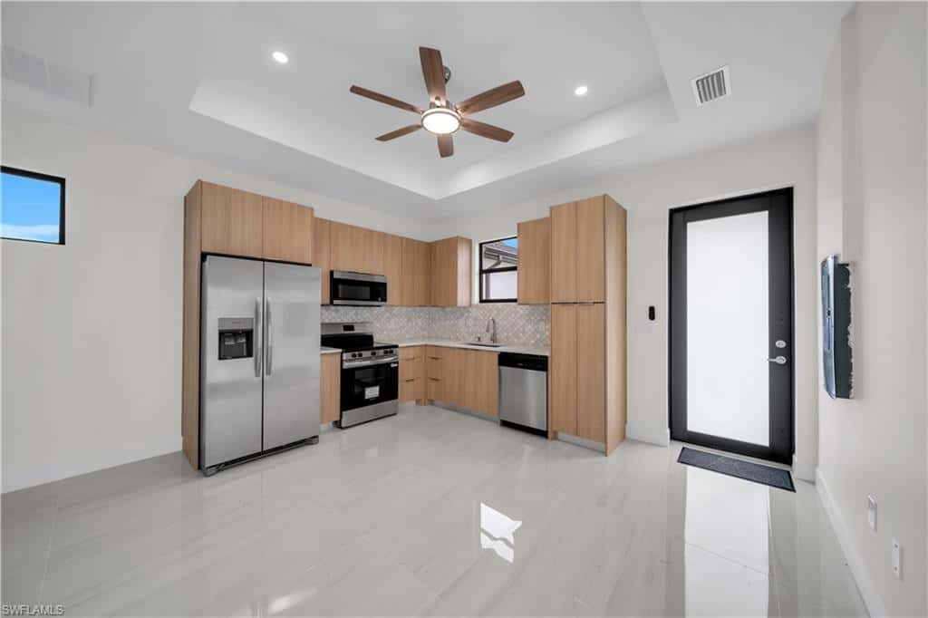 382 Pauline Ave, Lehigh Acres, photo 35