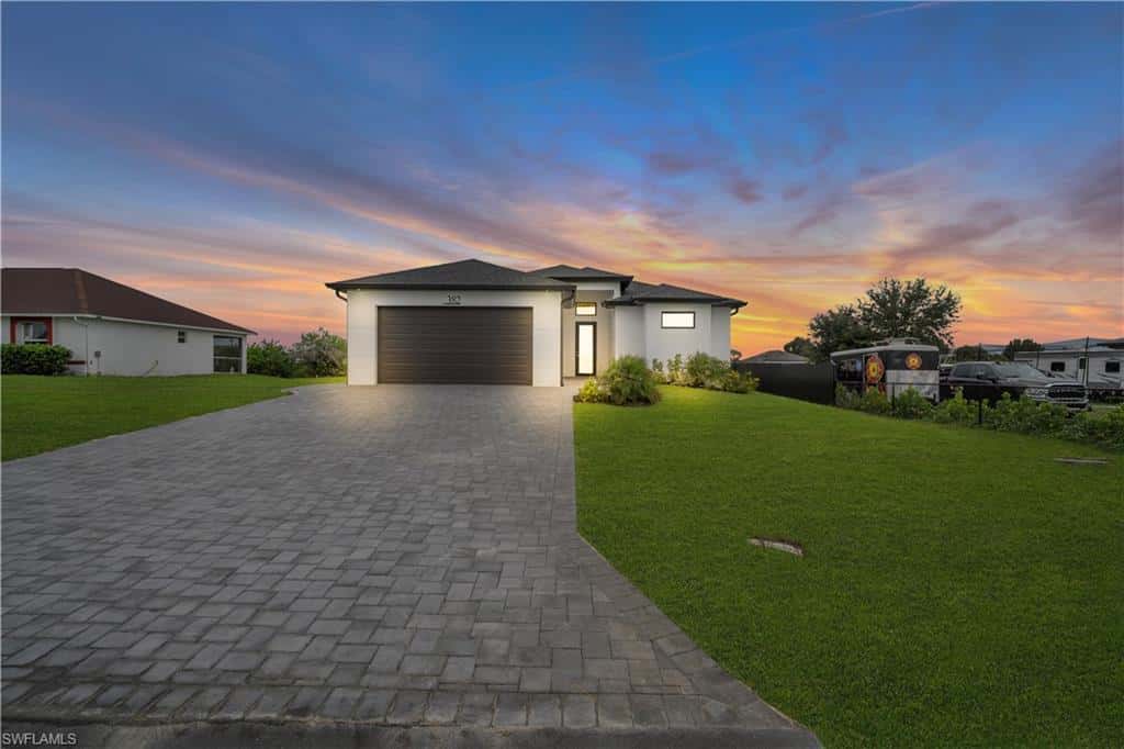 382 Pauline Ave, Lehigh Acres, photo 5