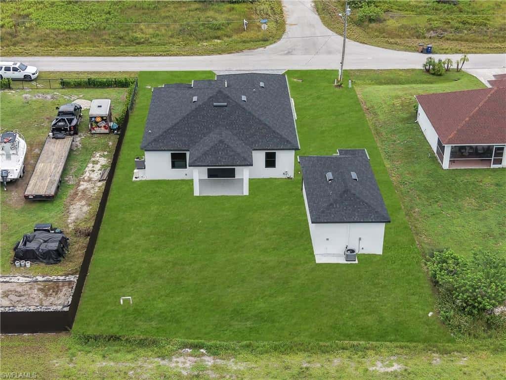 382 Pauline Ave, Lehigh Acres, photo 47