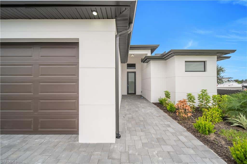 382 Pauline Ave, Lehigh Acres, photo 4