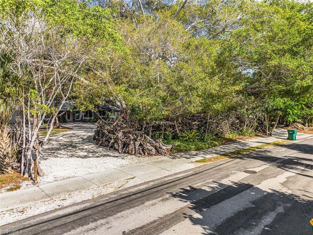 2563 Weeks Ave, Naples, photo 22