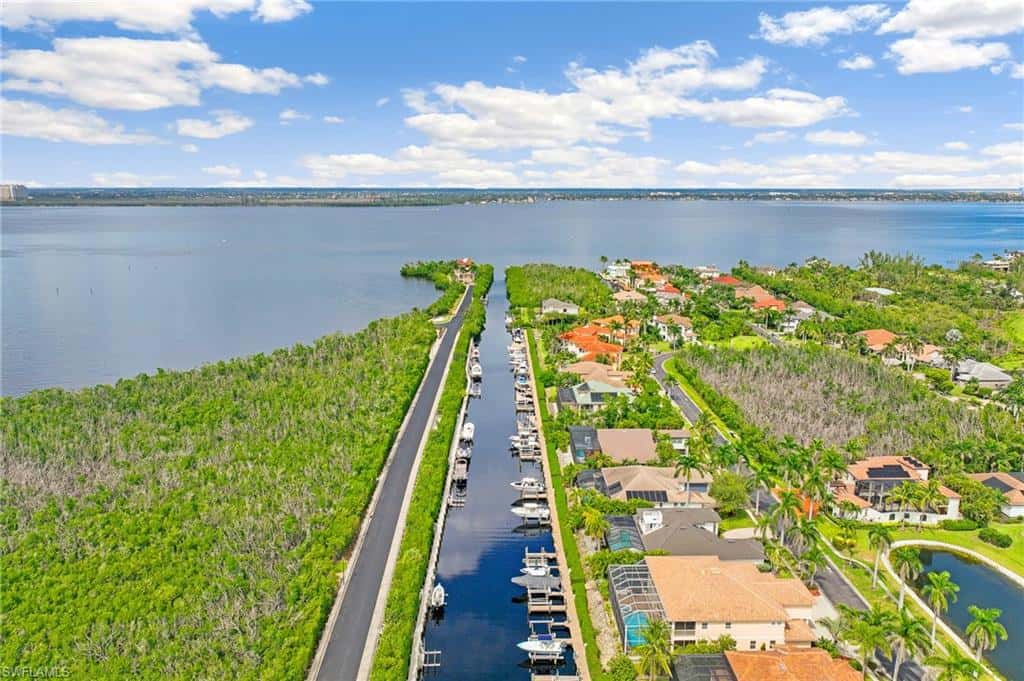 15830 Catalpa Cove Dr, Fort Myers, photo 38