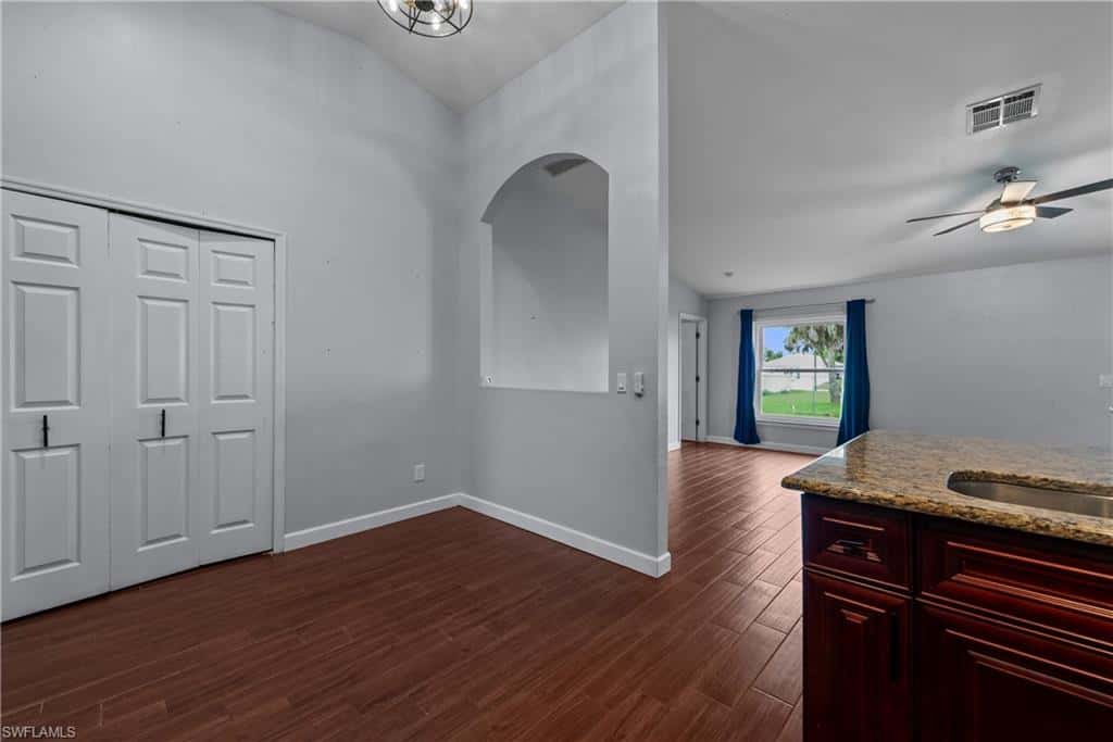 1330 33rd Ln, Cape Coral, photo 17