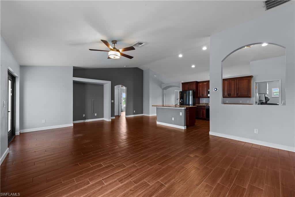 1330 33rd Ln, Cape Coral, photo 28
