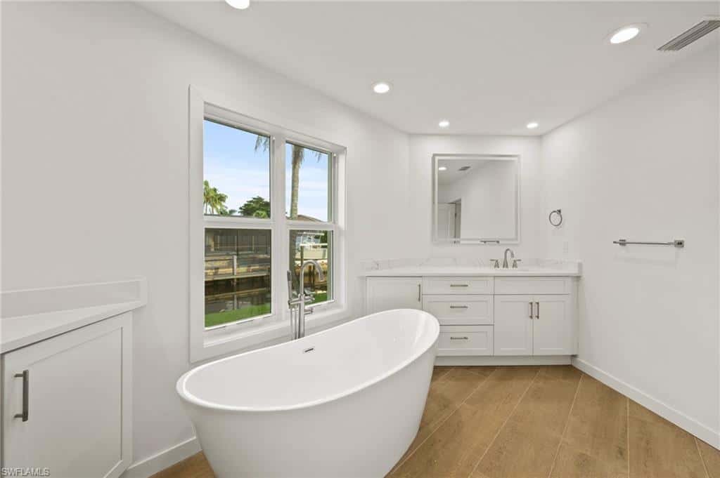 2105 Sheepshead Dr, Naples, photo 29