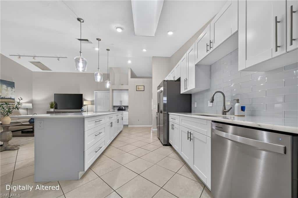 2370 Pine Woods Cir #35, Naples, photo 13