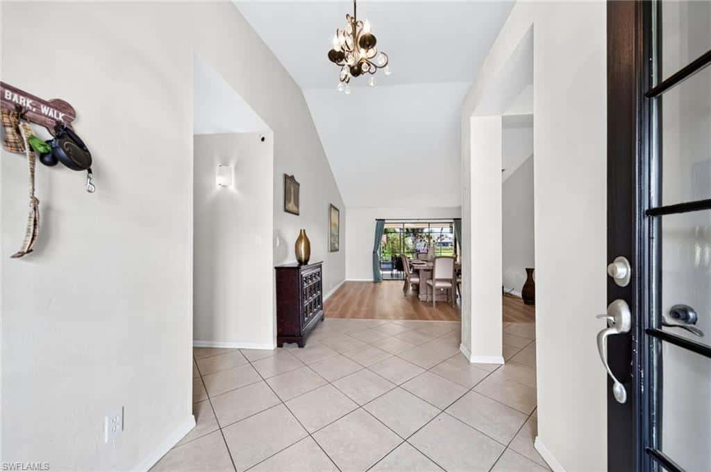 2370 Pine Woods Cir #35, Naples, photo 17