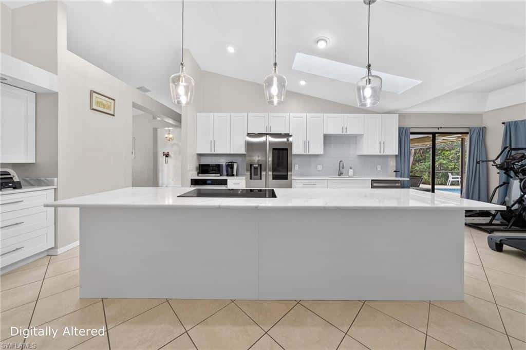 2370 Pine Woods Cir #35, Naples, photo 12