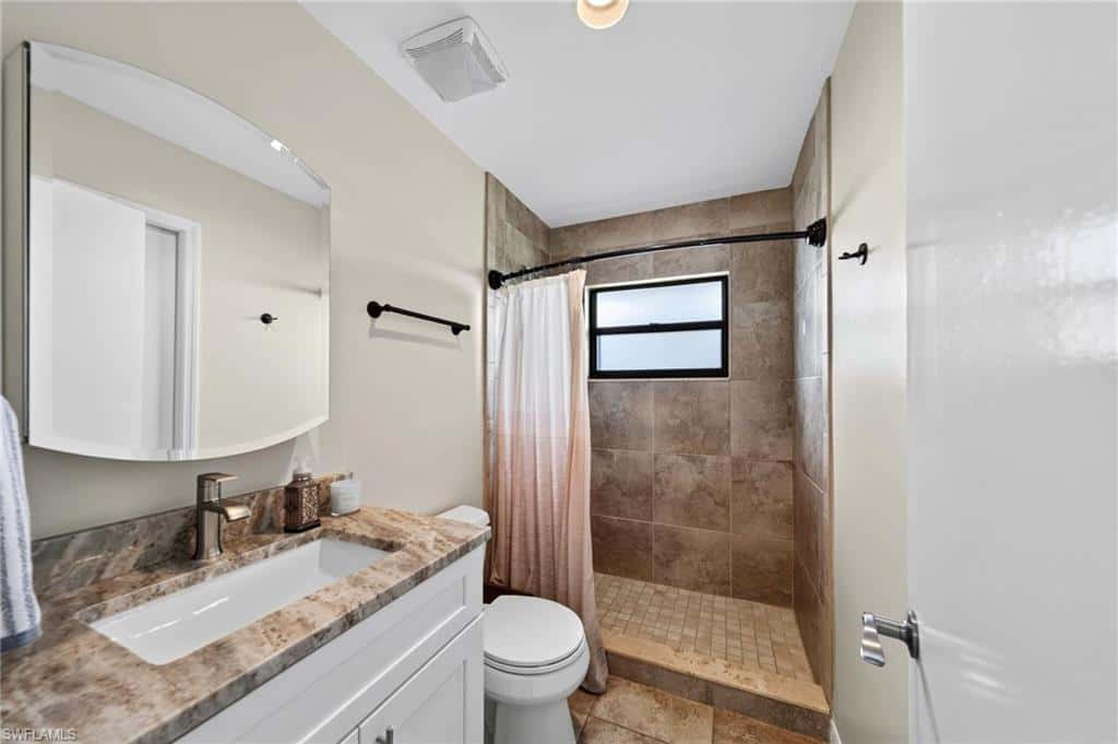 2370 Pine Woods Cir #35, Naples, photo 32