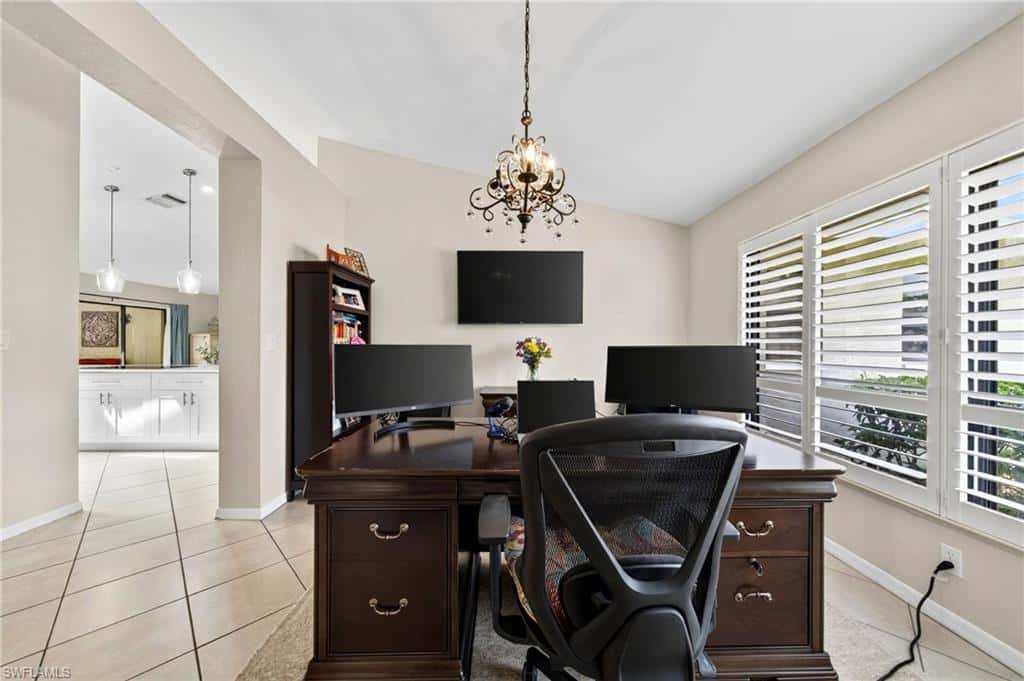 2370 Pine Woods Cir #35, Naples, photo 20