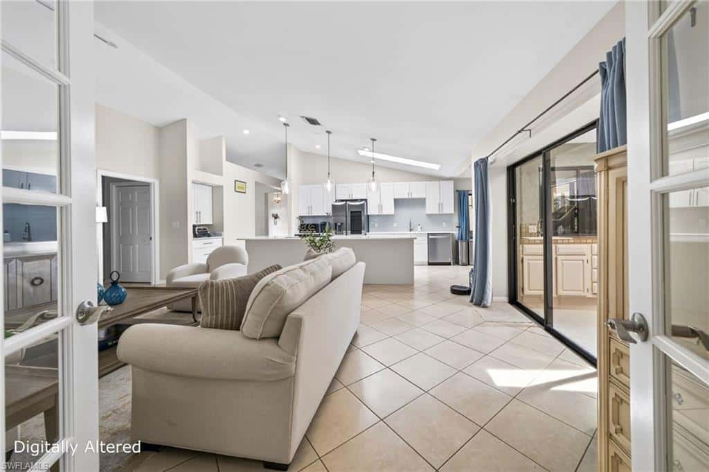 2370 Pine Woods Cir #35, Naples, photo 10