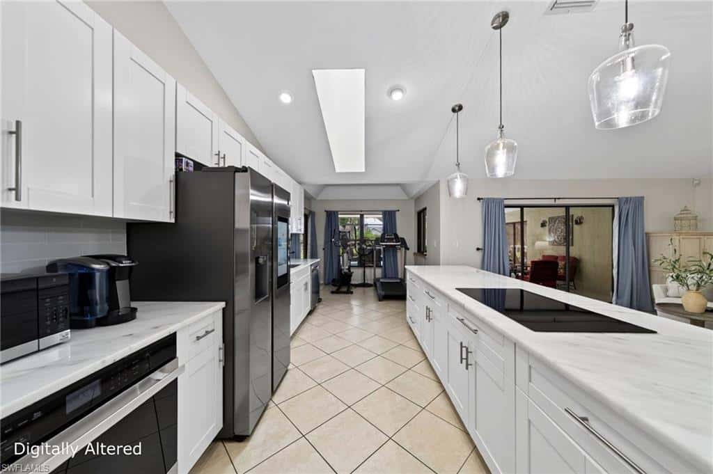 2370 Pine Woods Cir #35, Naples, photo 15
