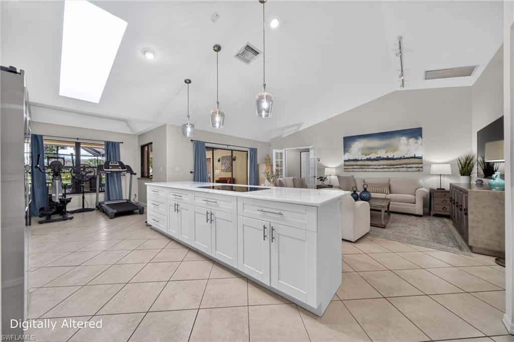 2370 Pine Woods Cir #35, Naples, photo 11