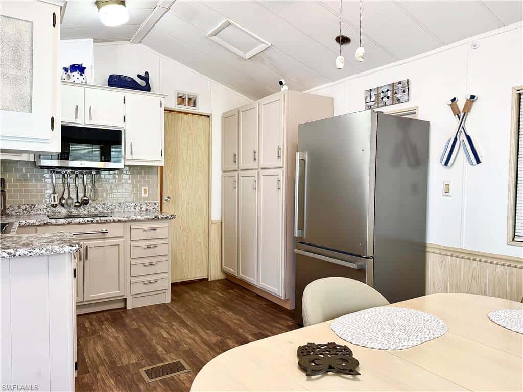 426 Vanda Sanctuary #426, Naples, photo 15