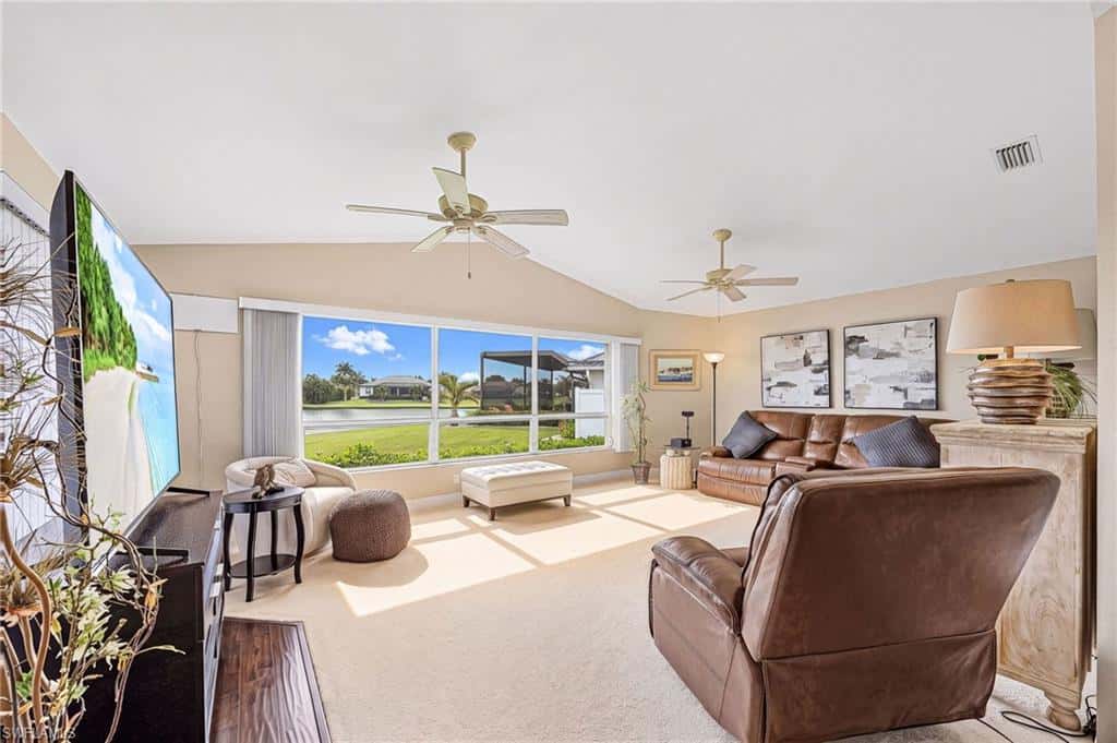 11908 Prince Charles Ct, Cape Coral, photo 19