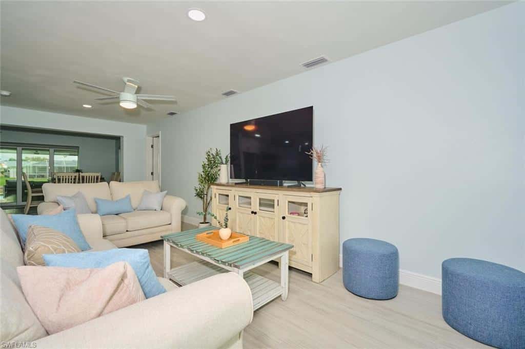 5310 Cortez Ct, Cape Coral, photo 8