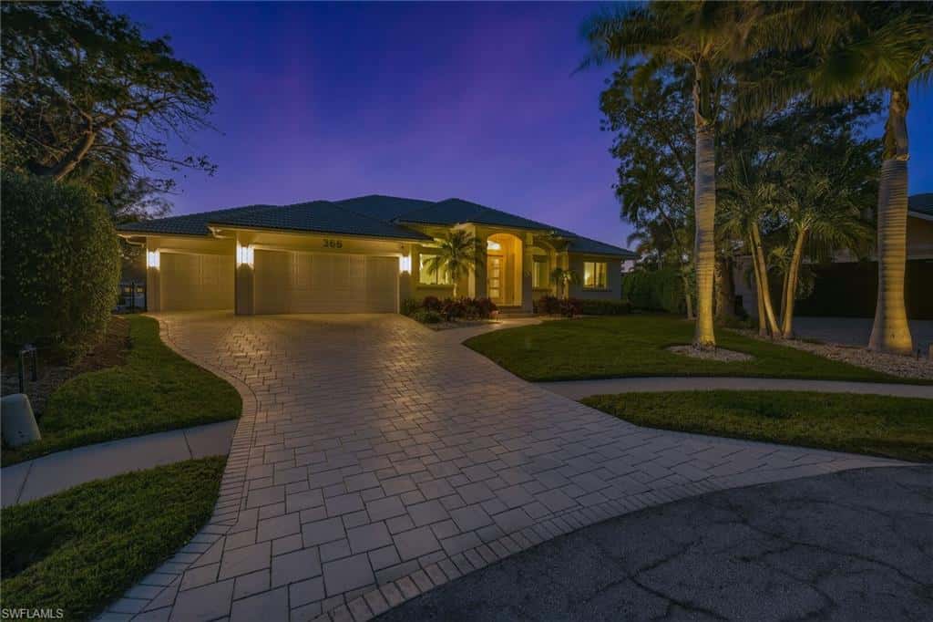 366 Grapewood Ct, Marco Island, photo 43