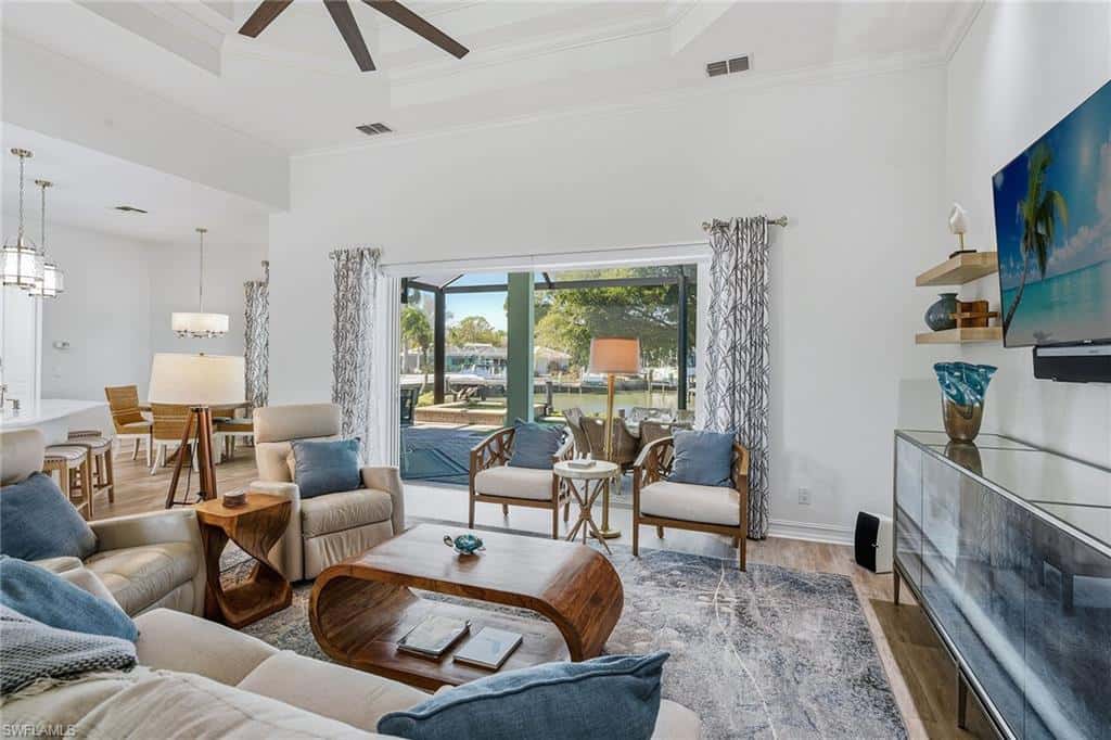 366 Grapewood Ct, Marco Island, photo 9