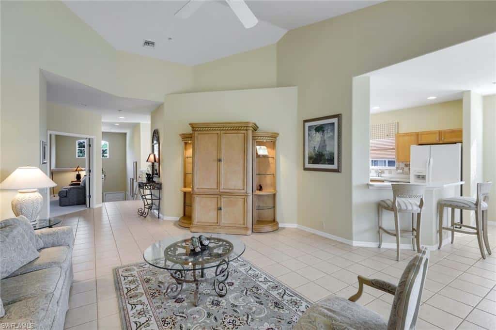 8470 Danbury Blvd #201, Naples, photo 5