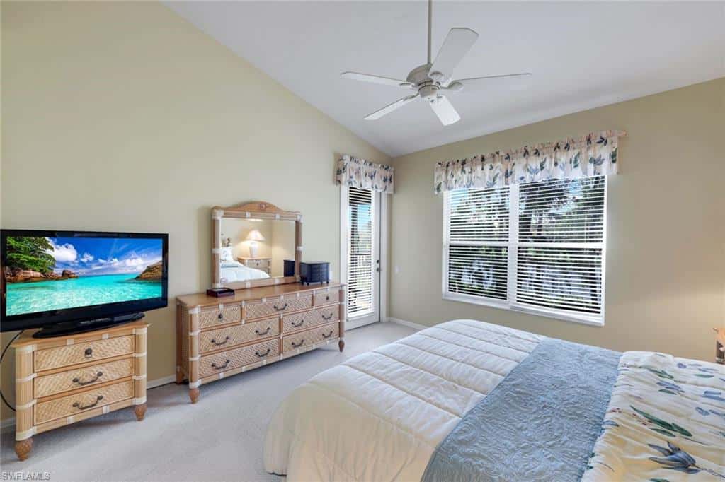 8470 Danbury Blvd #201, Naples, photo 18