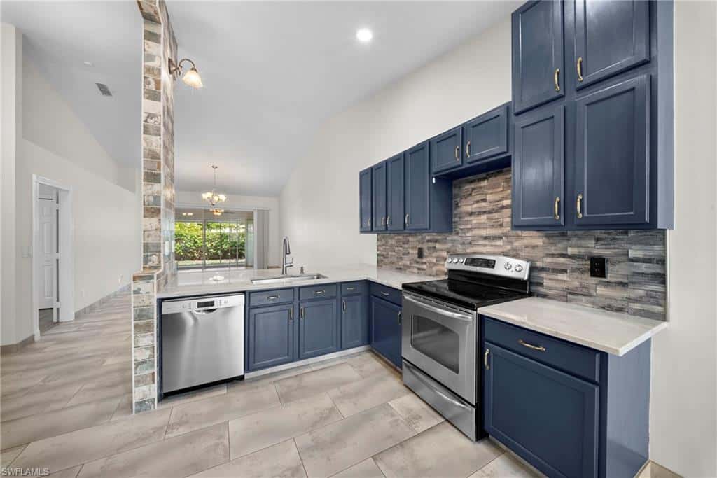 7021 Lone Oak Blvd, Naples, photo 5