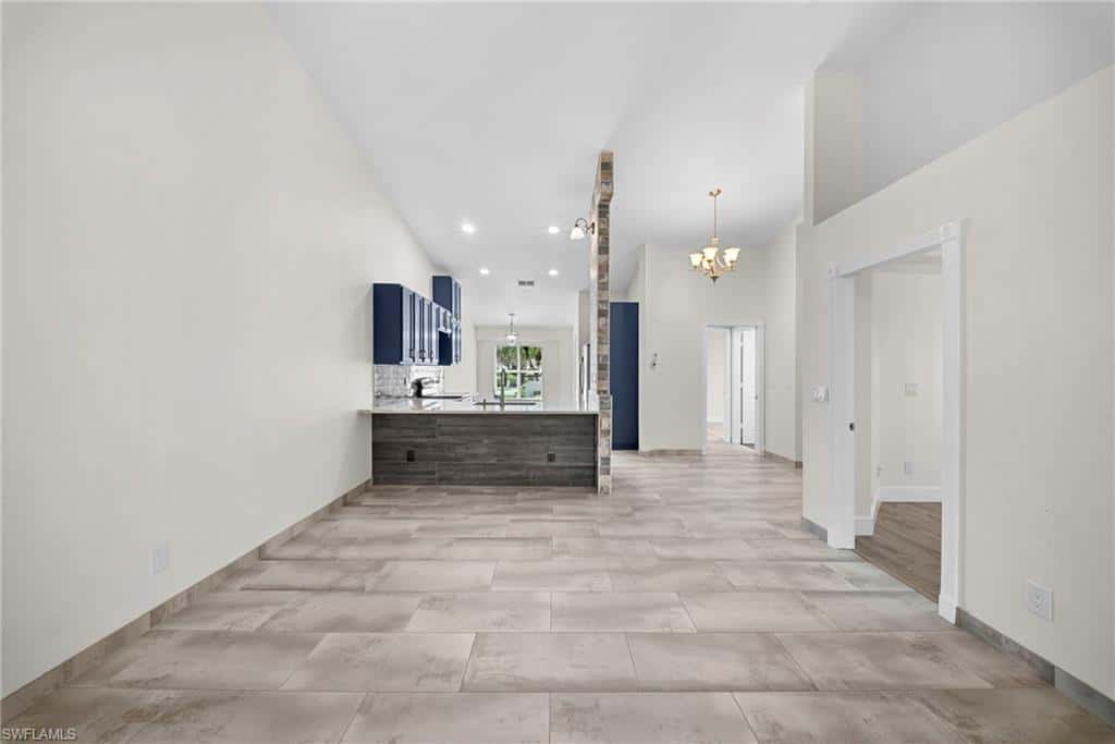 7021 Lone Oak Blvd, Naples, photo 11