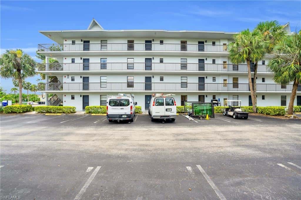 600 Neapolitan Way #353, Naples, photo 25