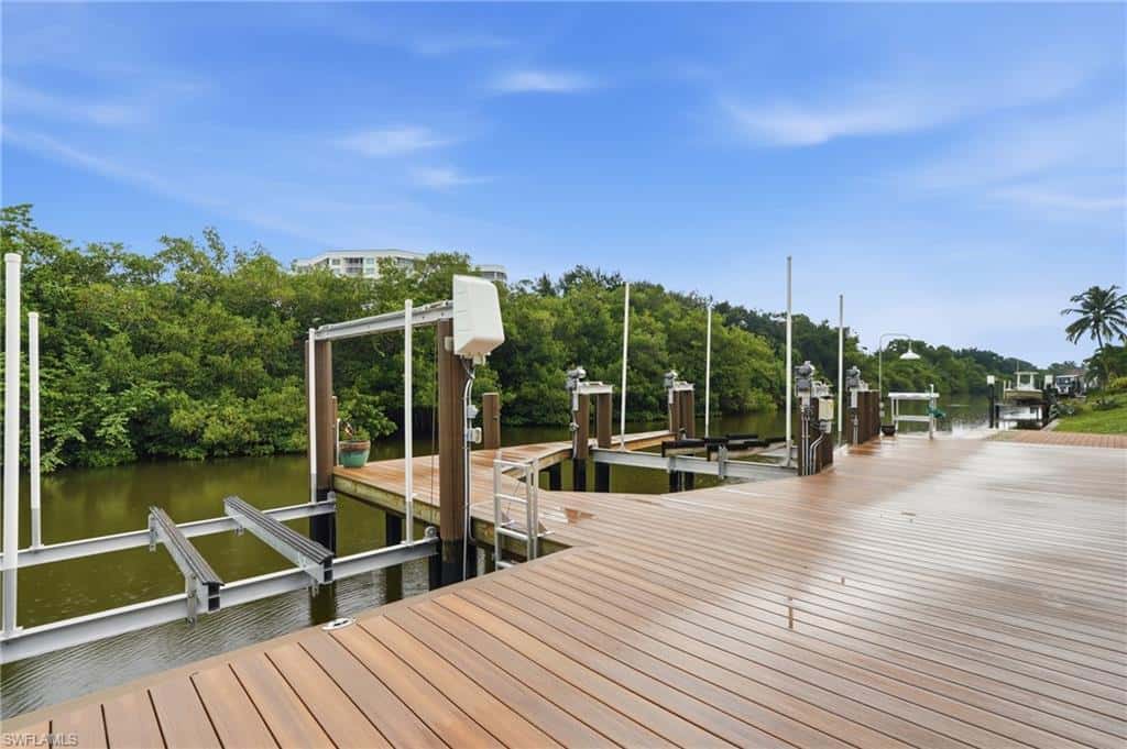 211 Flamingo Ave, Naples, photo 4