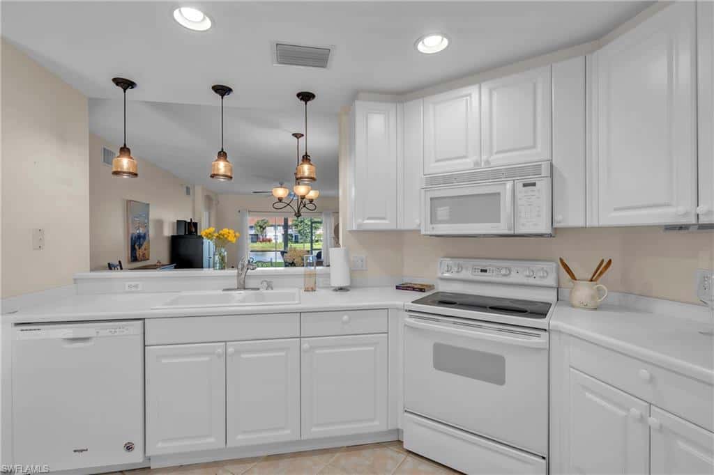 3023 Horizon Ln #2505, Naples, photo 11