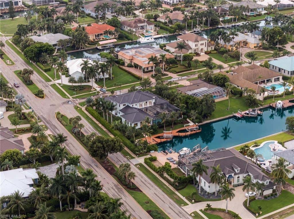 1698 Mcilvaine Ct, Marco Island, photo 48