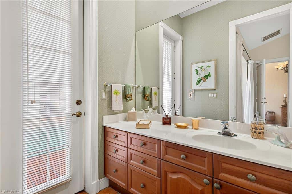 556 Eagle Creek Dr, Naples, photo 37