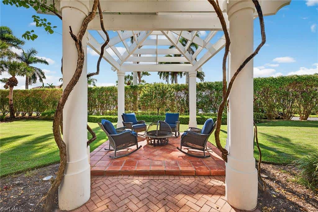 556 Eagle Creek Dr, Naples, photo 15