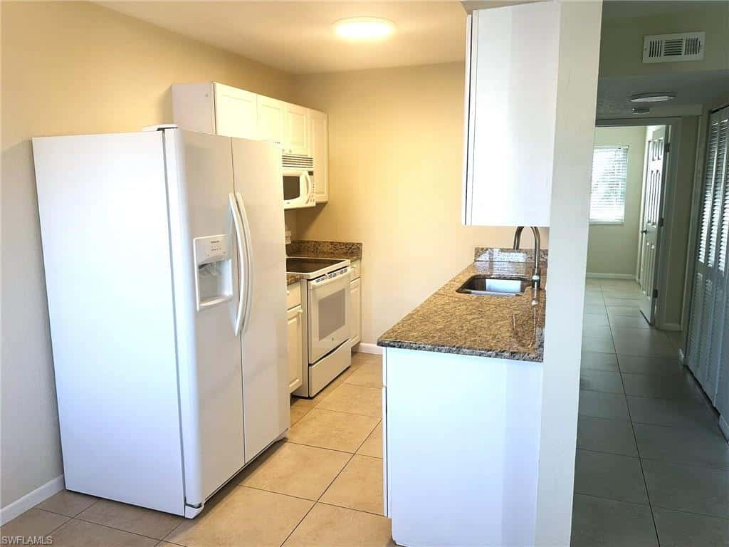 4621 Bayshore Dr #q6, Naples, photo 5