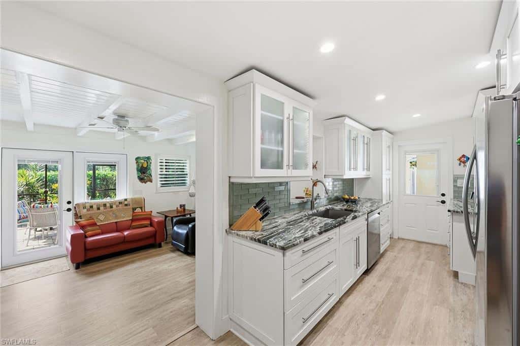 1390 Delmar Ln, Naples, photo 12