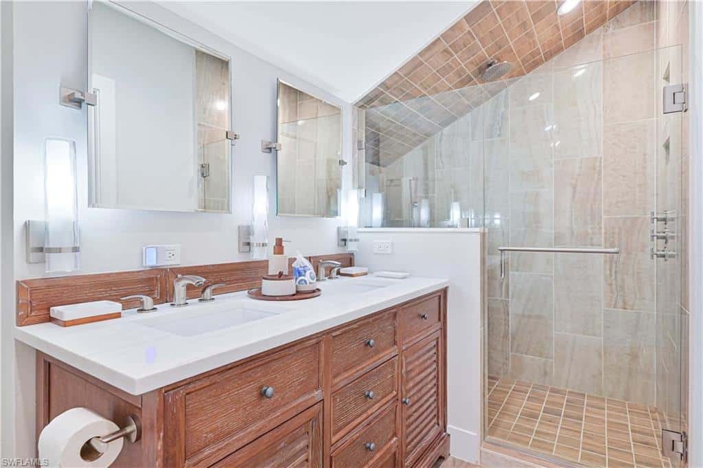 335 Cowry Ct, Sanibel, photo 23