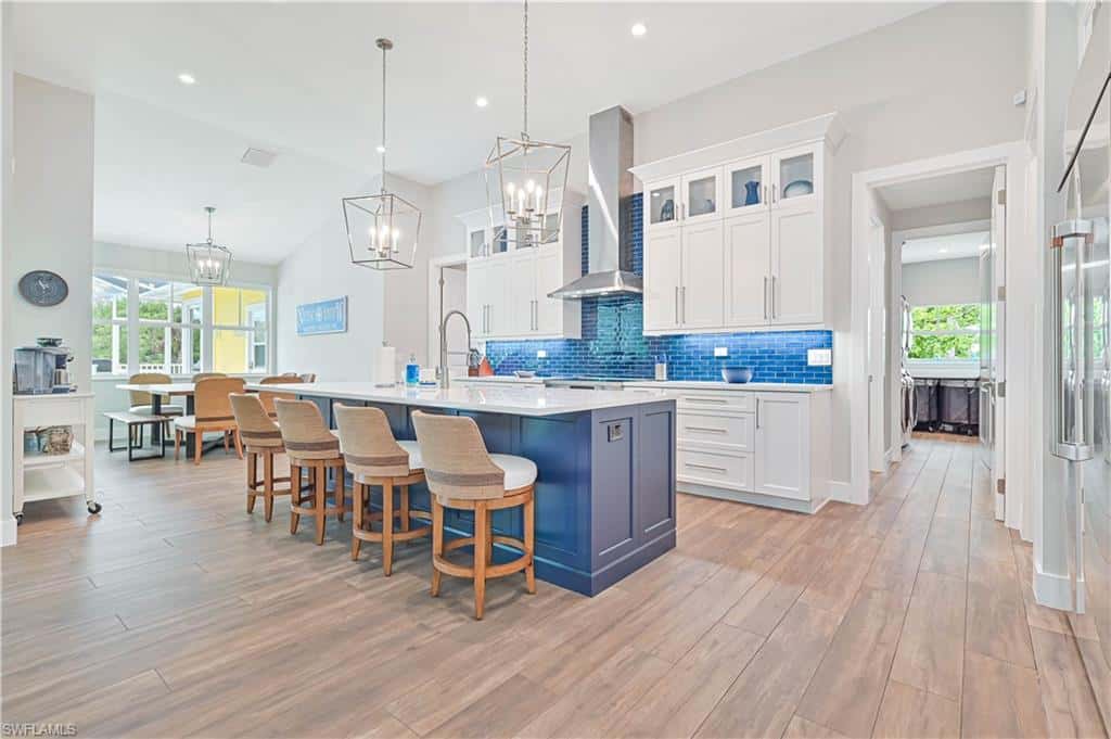 335 Cowry Ct, Sanibel, photo 7
