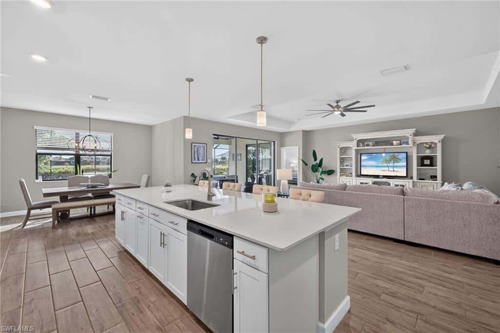 20075 Hartford Blvd, Estero, photo 12