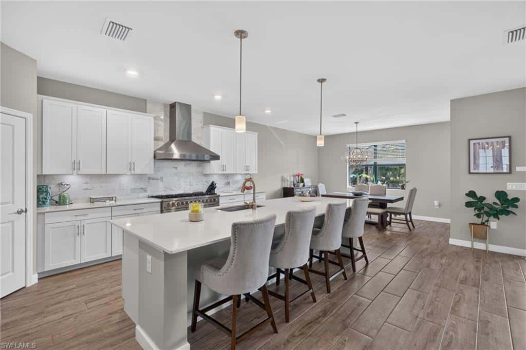 20075 Hartford Blvd, Estero, photo 9