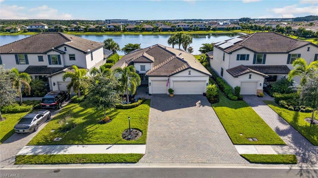 20075 Hartford Blvd, Estero, photo 33