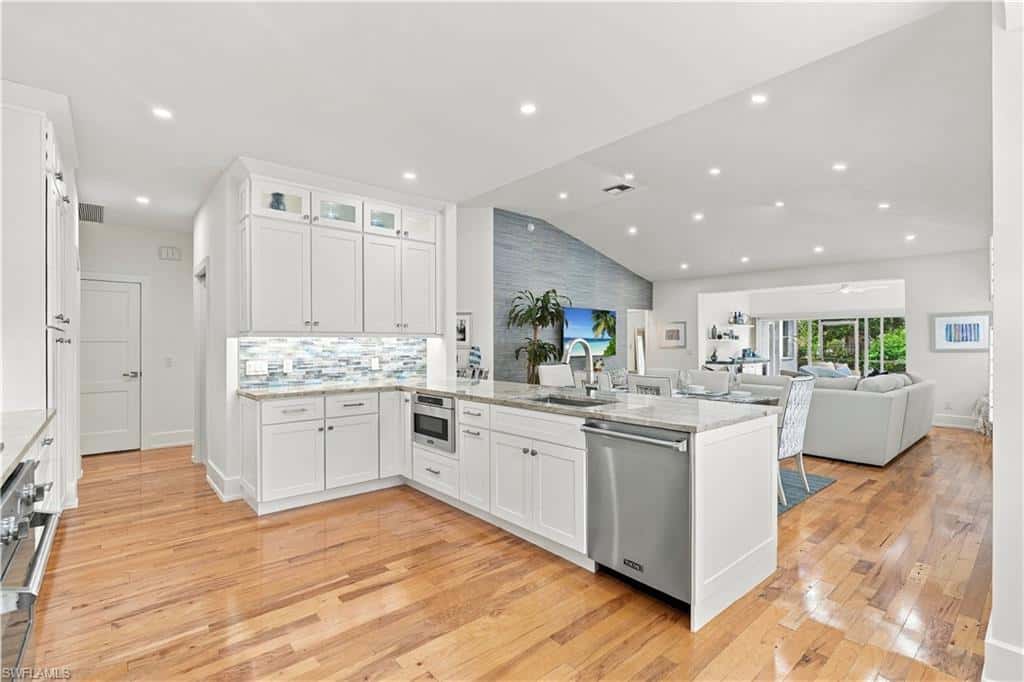 3331 Montara Dr, Bonita Springs, photo 10