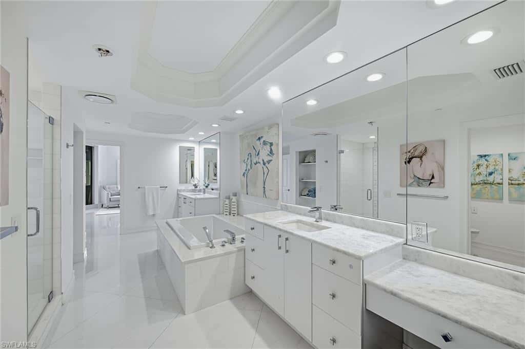 8665 Bay Colony Dr #202, Naples, photo 16