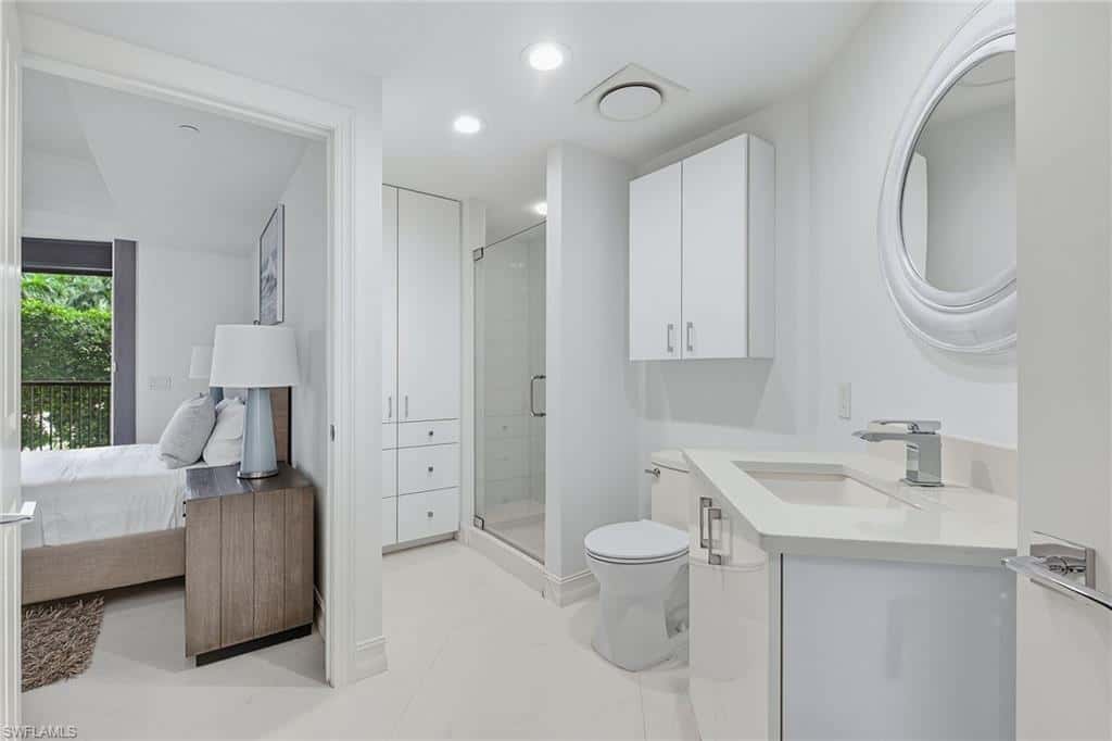 8665 Bay Colony Dr #202, Naples, photo 26
