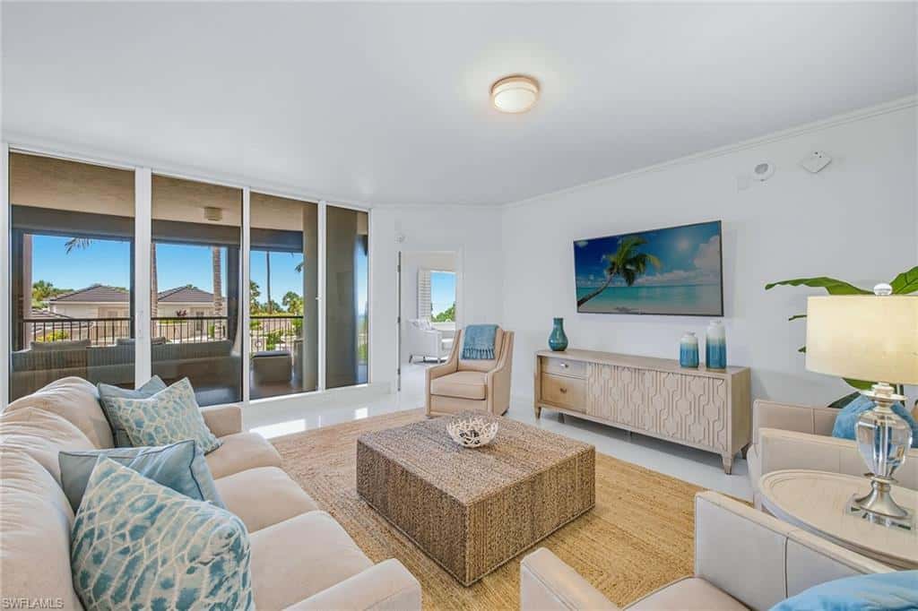 8665 Bay Colony Dr #202, Naples, photo 9