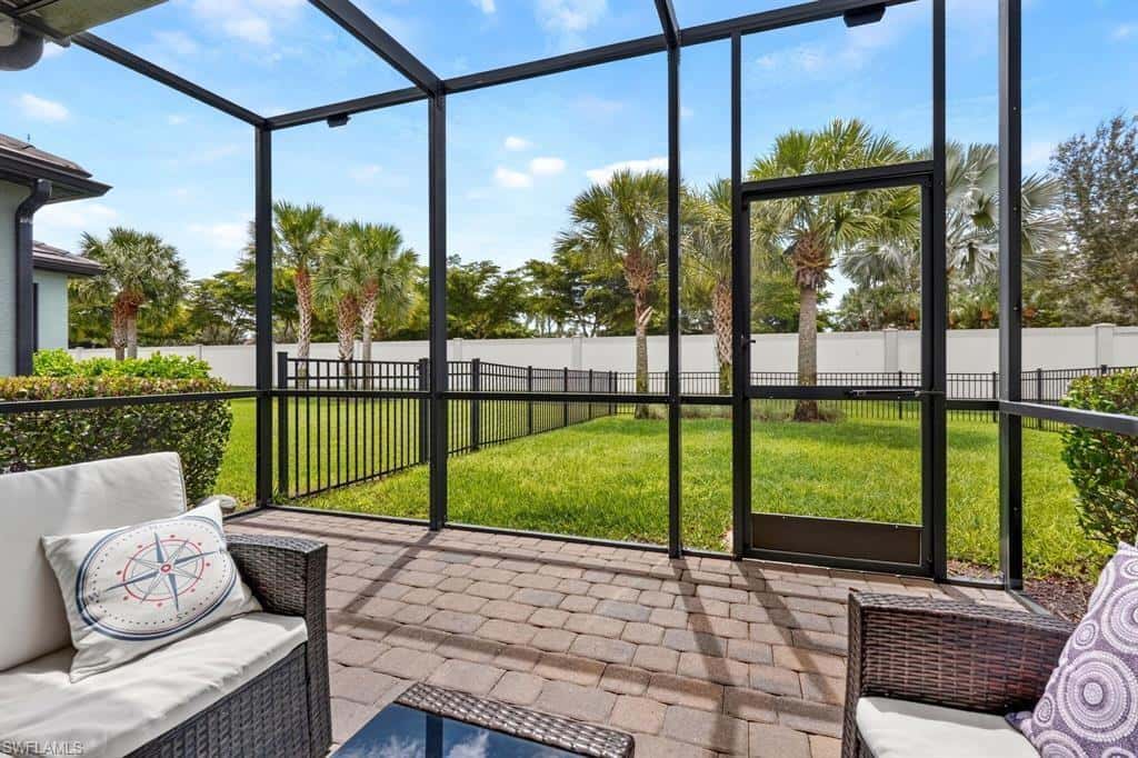 9301 Bramley Ter, Fort Myers, photo 5