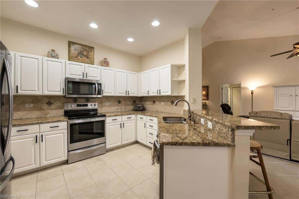 8437 Radcliffe Ter #204, Naples, photo 6