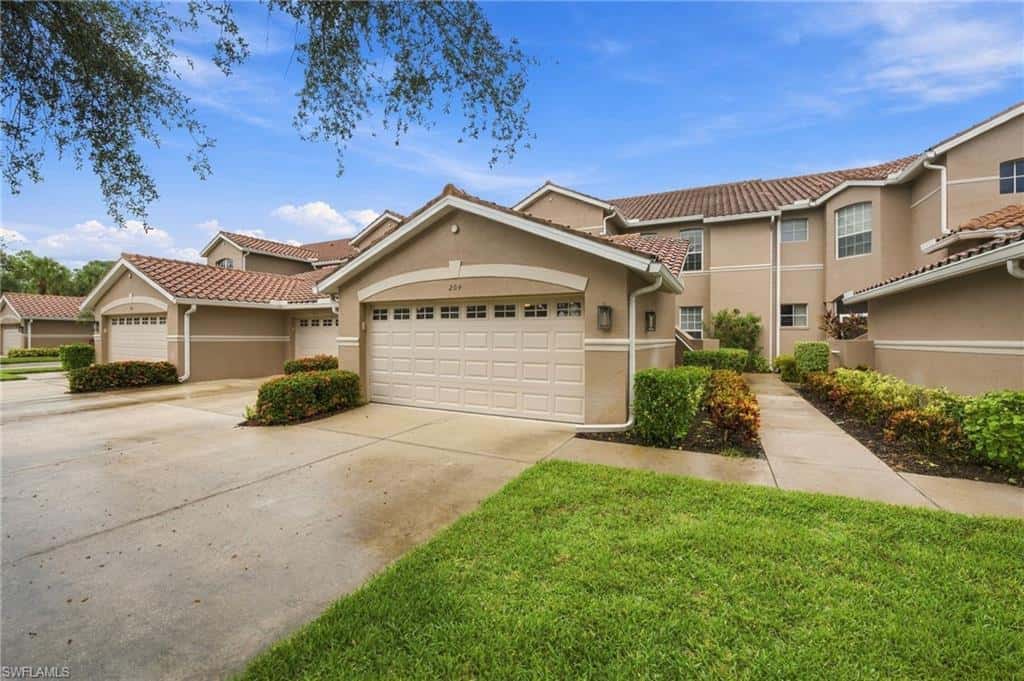 8437 Radcliffe Ter #204, Naples, photo 21