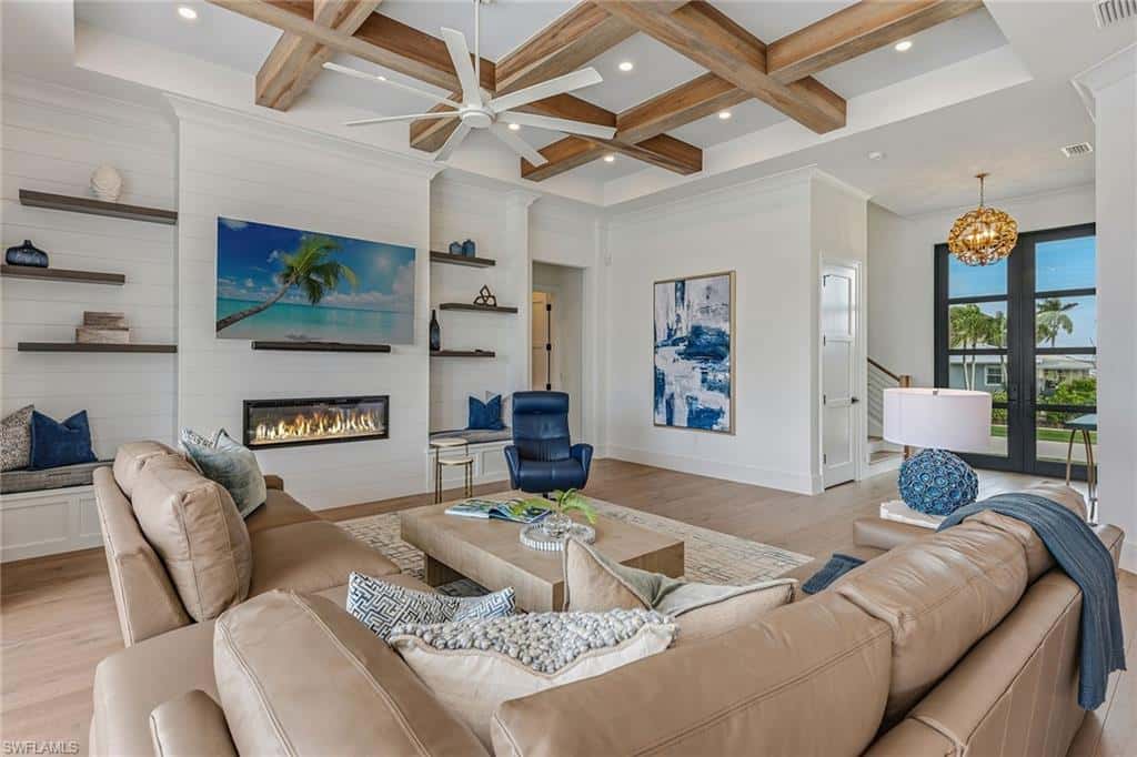 920 Iris Ct, Marco Island, photo 5