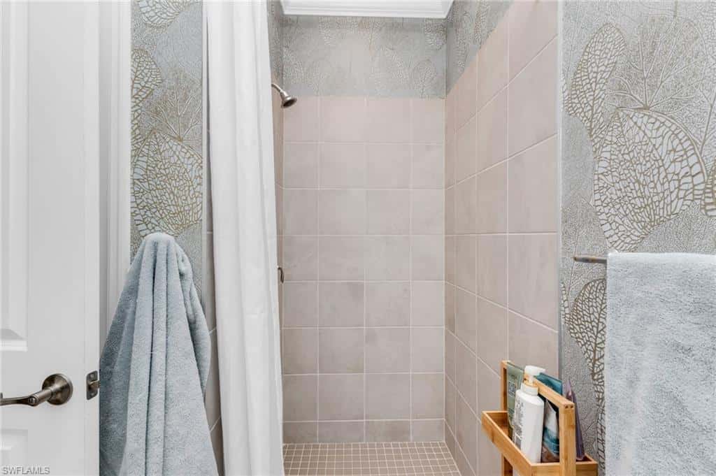17400 Luminous Ave, Venice, photo 30