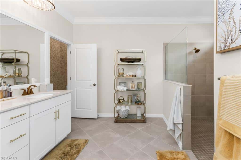 17400 Luminous Ave, Venice, photo 19