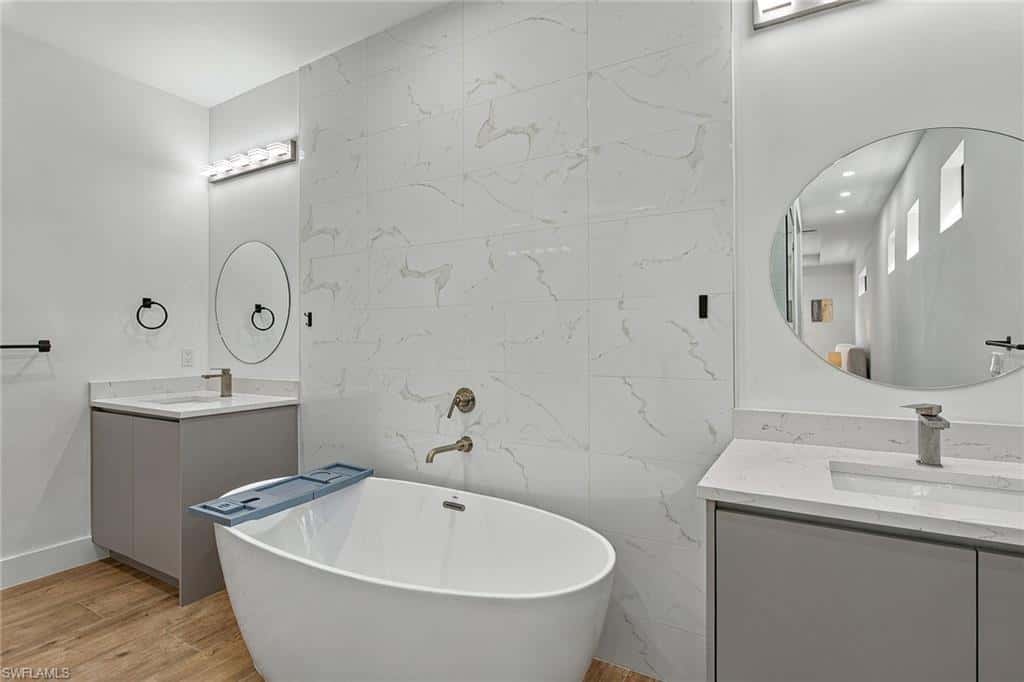 3308 Canal St, Naples, photo 17